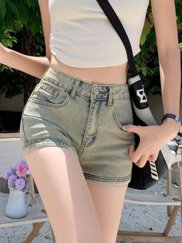 vintage high waisted denim shorts - Image 1