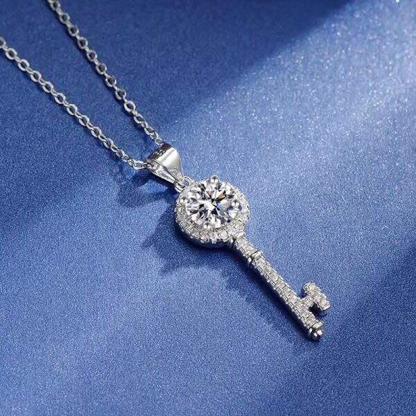 Key pendant necklace - Image 3