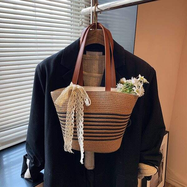 Simple Design Fashion Single Shoulder Handbag - Image 4
