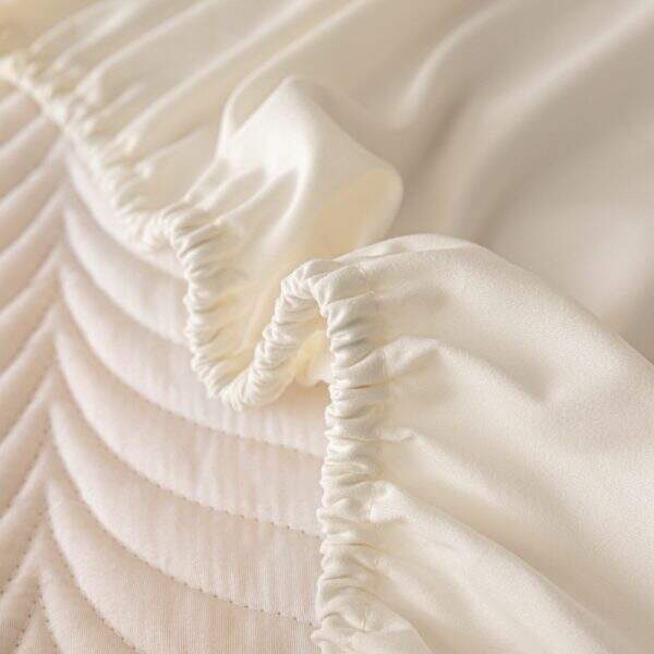 New A-class raw cotton padded bed cover - Image 2
