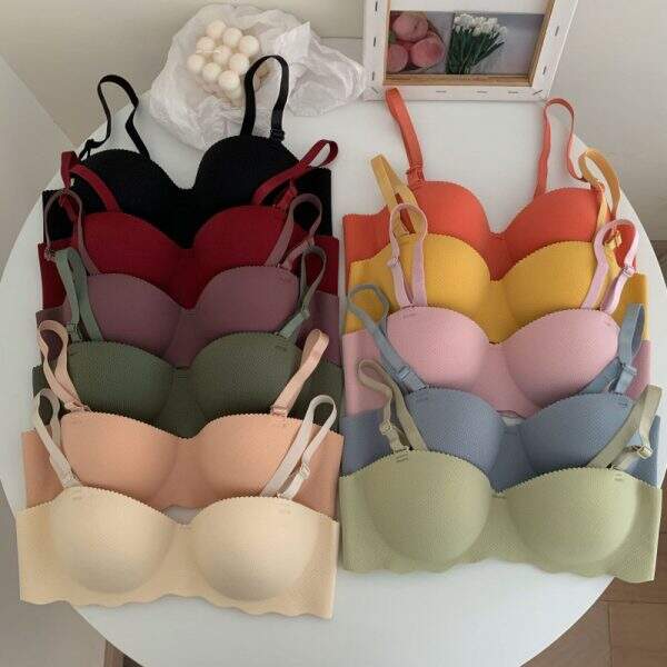 Push-up bra without underwire - Image 1