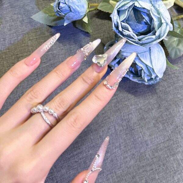 wearable nails - Image 2