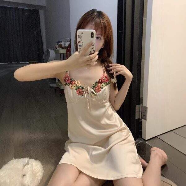 Advanced ice silk nightgown - Image 3