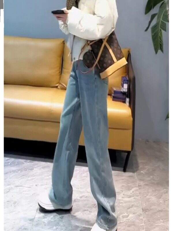 Narrow straight leg jeans for women - Image 4