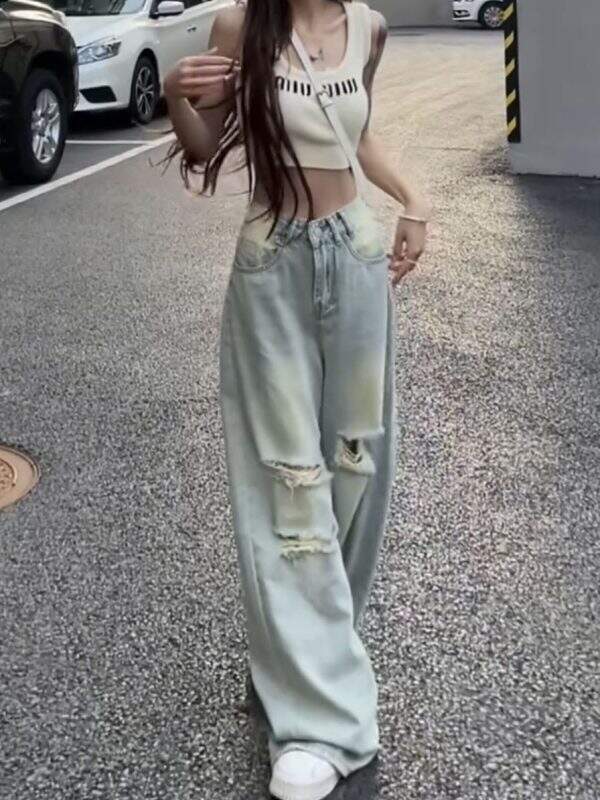 High waisted loose ripped jeans - Image 3