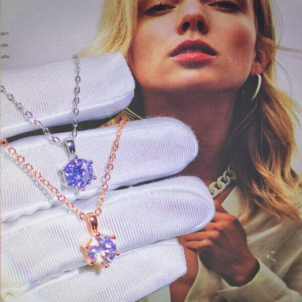 Fashionable and minimalist six claw necklace - Image 4