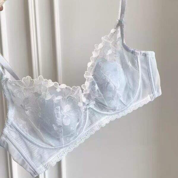 French Pure Desire Lace Bra - Image 1