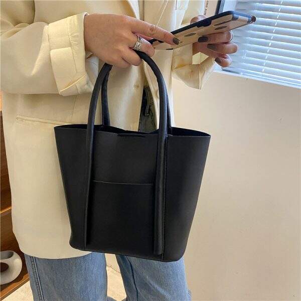 Leisure and Fashion Shoulder Bag - Image 3