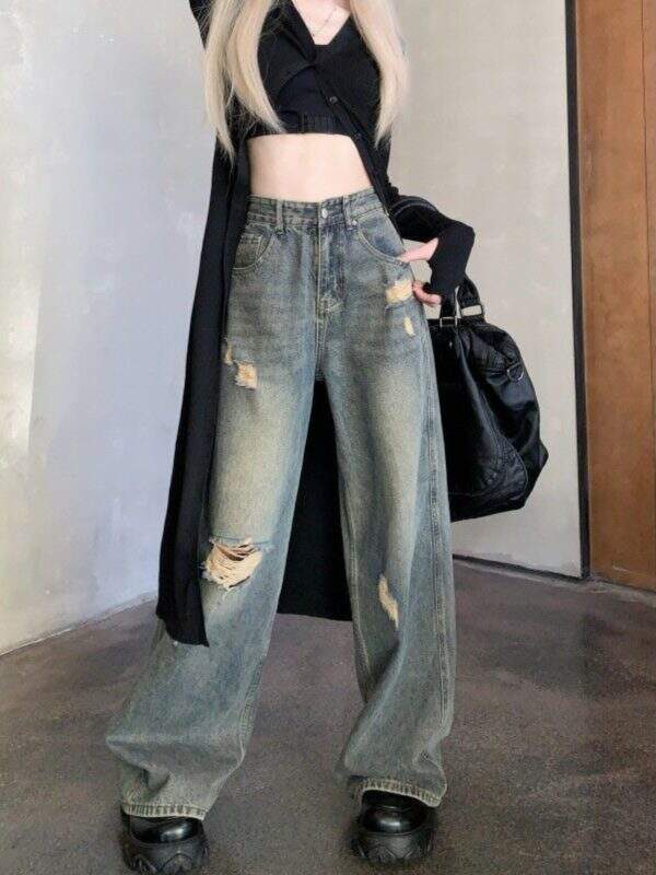 Vintage ripped jeans - Image 1