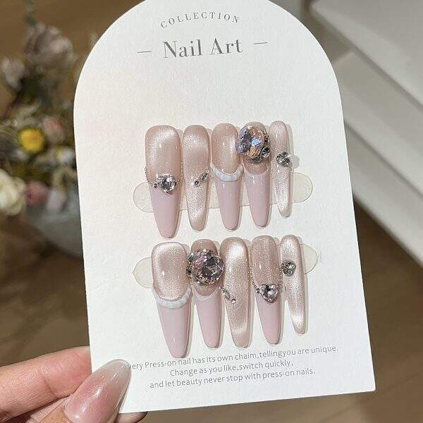 Girl wearable nails - Image 2