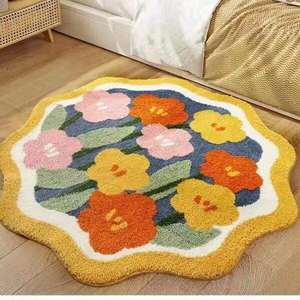 Flower carpet - Image 1