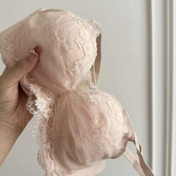 French Sweet Pure Desire Lace Bra - Image 1