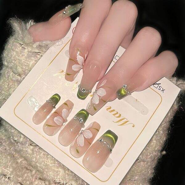 wearable nails - Image 2