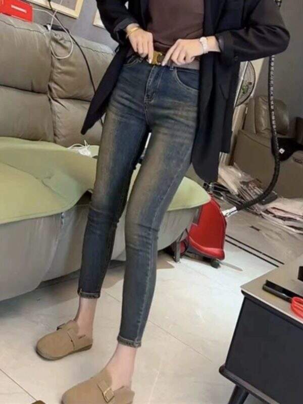 Thin and petite figure, nine point cigarette tube pants - Image 2