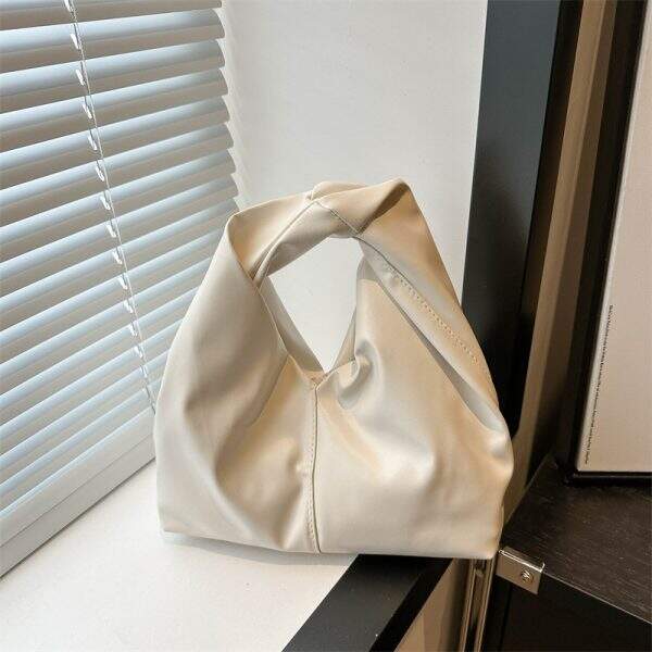 Fashionable and versatile shoulder bag - Image 1