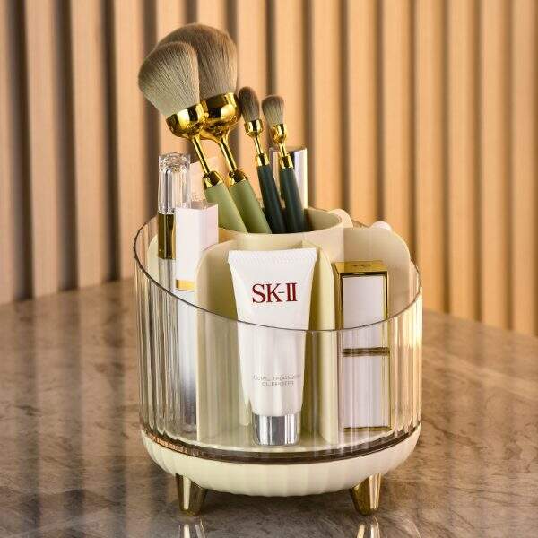 Cosmetics desktop storage box - Image 2