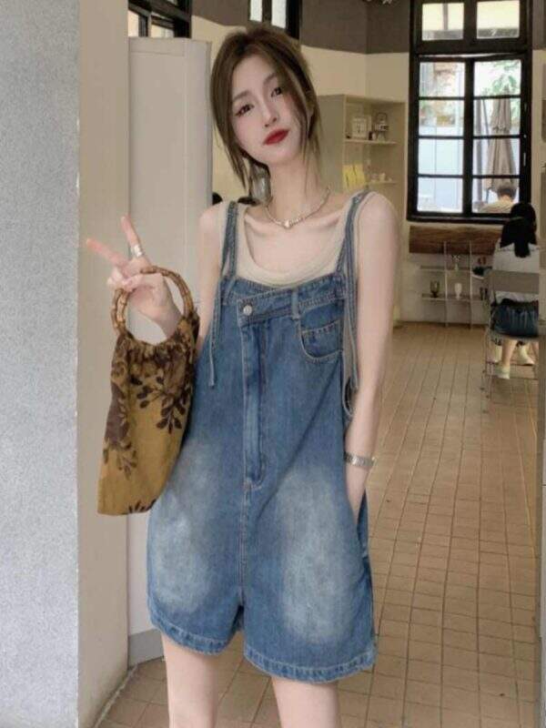Irregular retro blue denim overalls shorts - Image 2