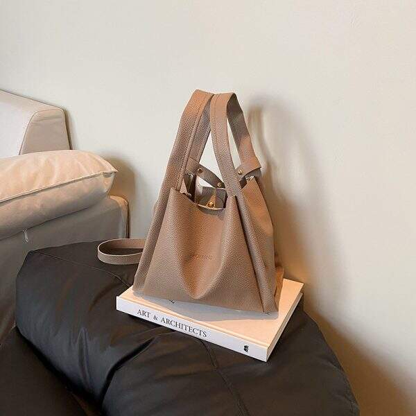 Fashionable casual handbag - Image 4