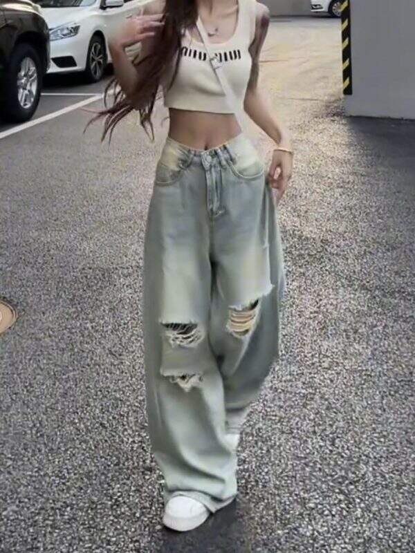 High waisted loose ripped jeans - Image 4