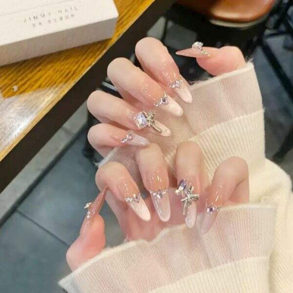 wearable nails - Image 2