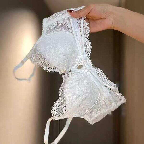 French sexy breathable lace lingerie - Image 2