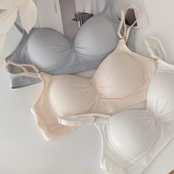 Japanese seamless underwear - Image 1