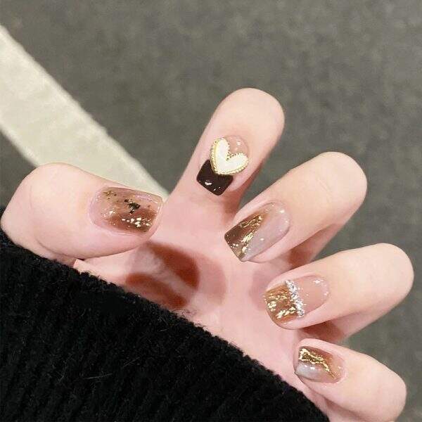 wearable nails - Image 3