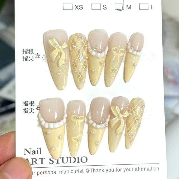 Yellow wearable nails - Image 3