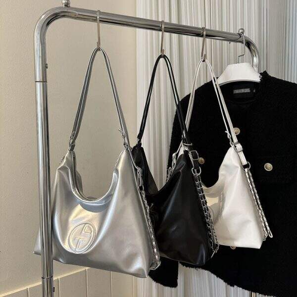 Large capacity casual armpit bag - Image 1