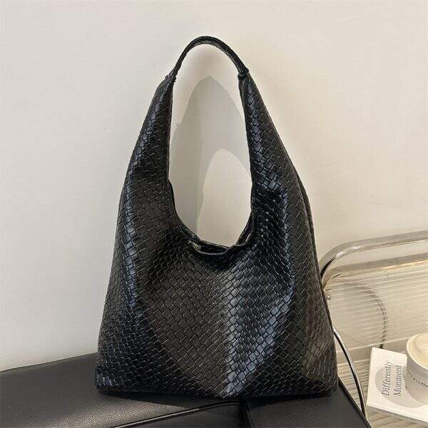 Fashionable retro shoulder bag - Image 1