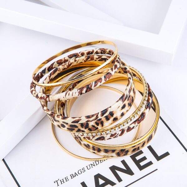 Leopard print bracelet for women - Image 3