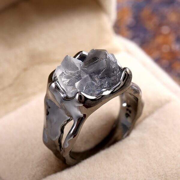 Creative personality imitation irregular crystal ring - Image 3