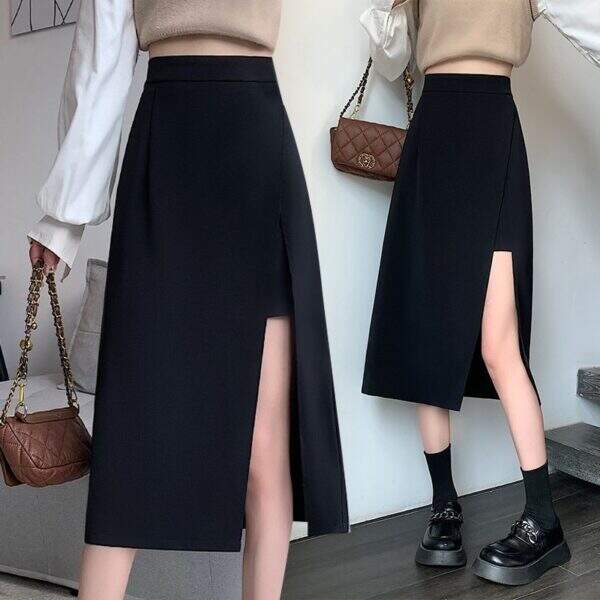 Black Half length Skirt with No Split, High - Image 1