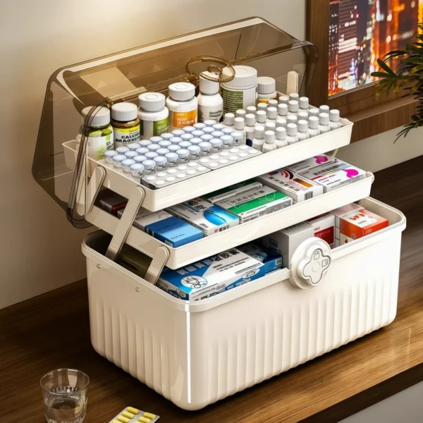Family medicine storage box - Image 1