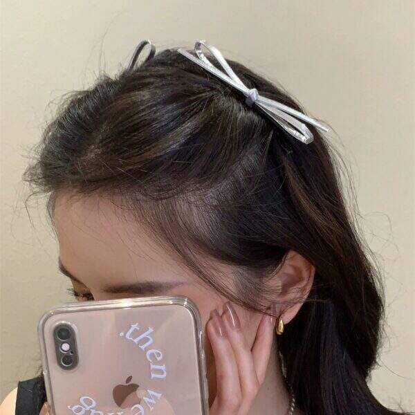 Leather bow hair clip - Image 3