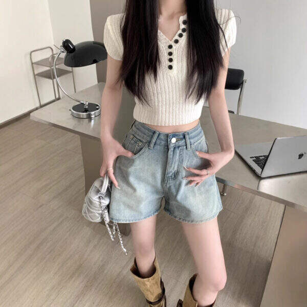 Shorts for women - Image 4