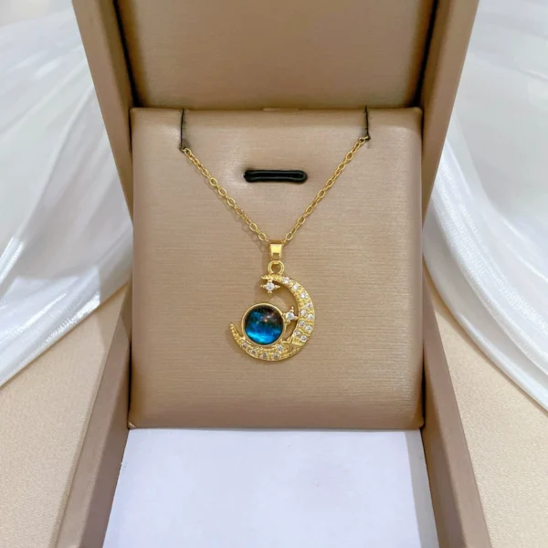 Full diamond necklace - Image 1