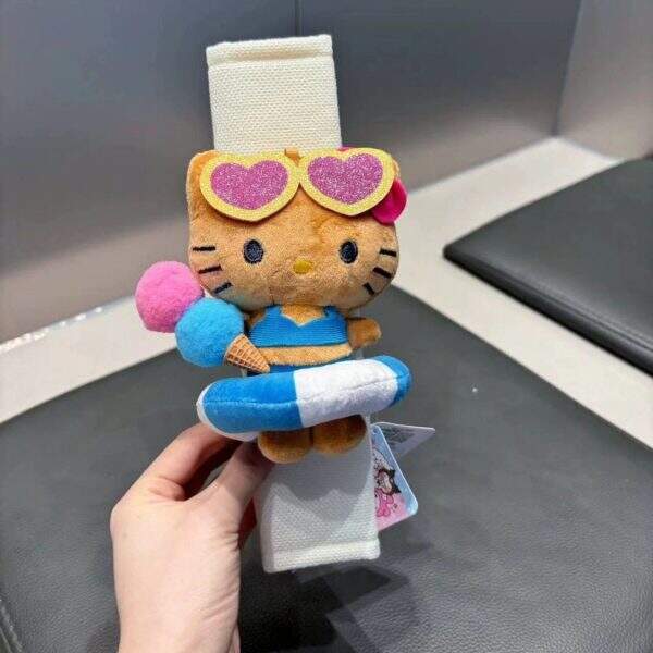 Cute plush seat belt shoulder protector - Image 2