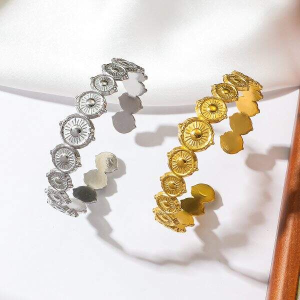 Luxury titanium steel bracelet - Image 1