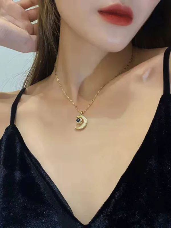 Moon 520 Projection Necklace - Image 4