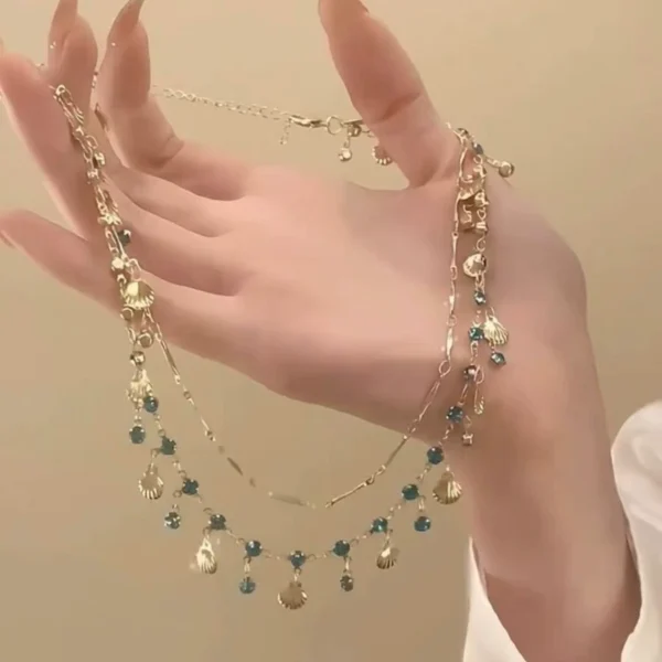 Necklaces, outlets, women's accessories - Image 4