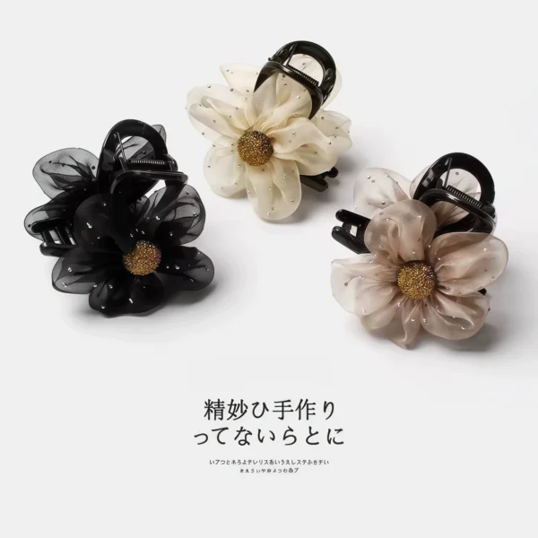 Grab clip flower hair accessory - Image 5