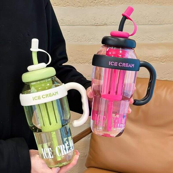 Glass with handle and straw - Image 1