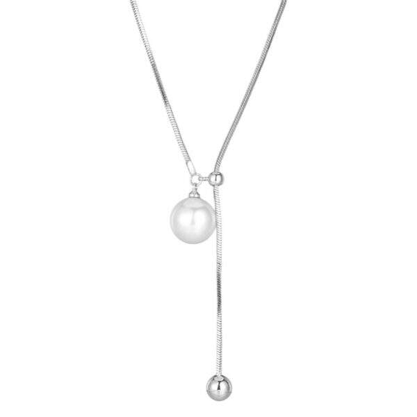 Pearl necklace with a simple and elegant design - Image 5