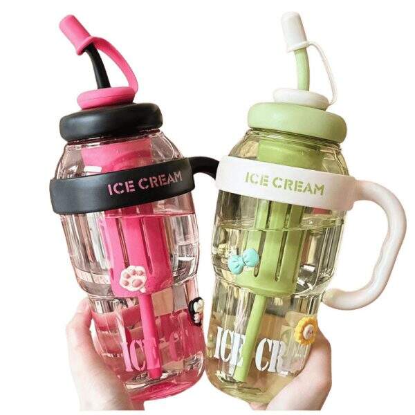 Ice cup with convenient straw - Image 5
