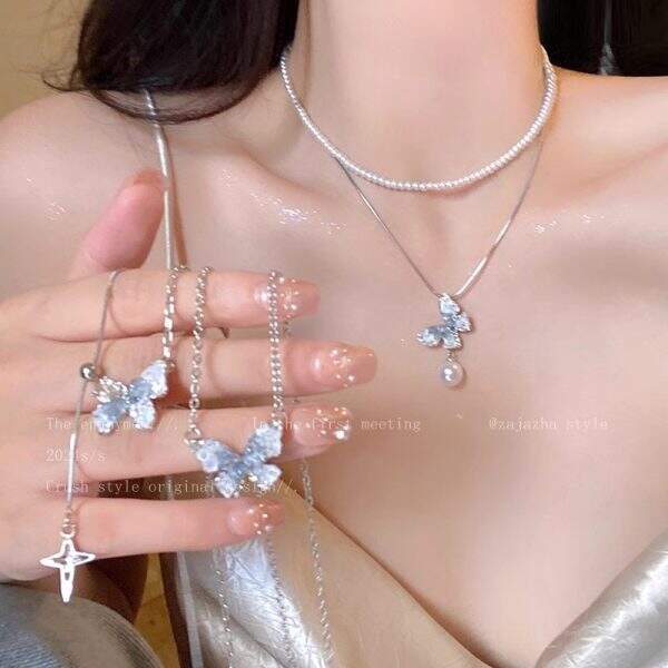Pearl butterfly tassel necklace - Image 3