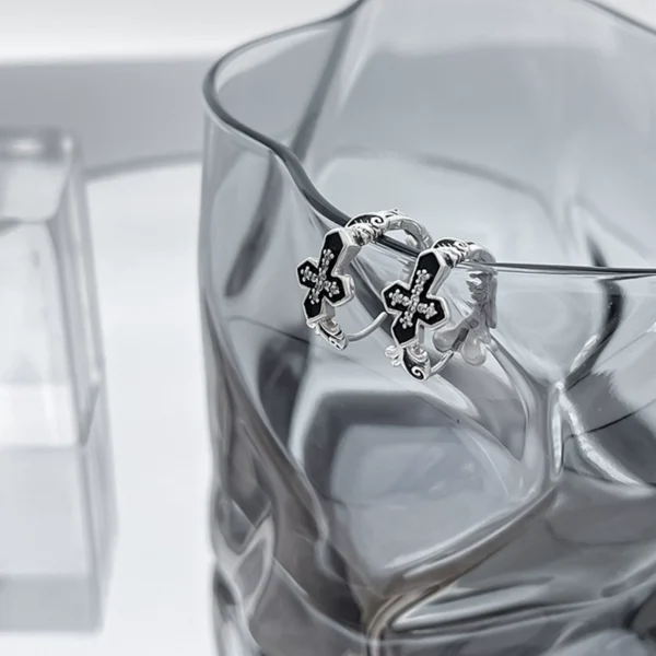 Earrings for men, trendy and niche design - Image 4