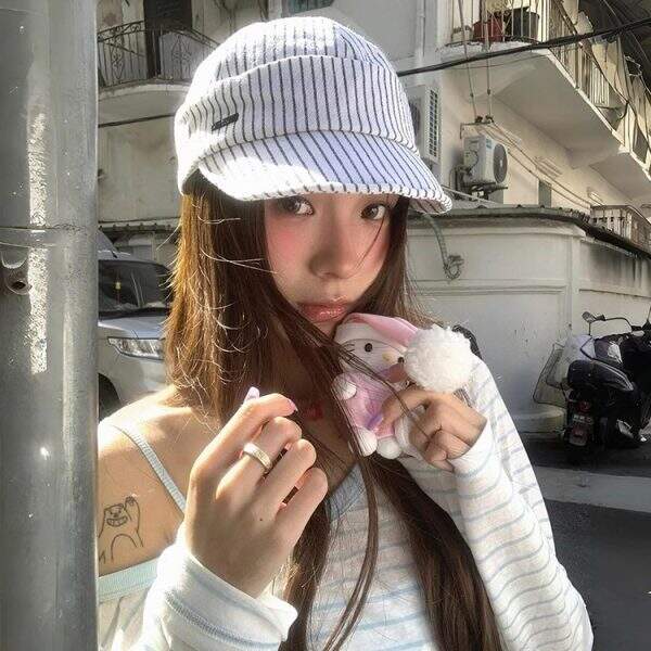 Japanese retro white striped duckbill cap - Image 1