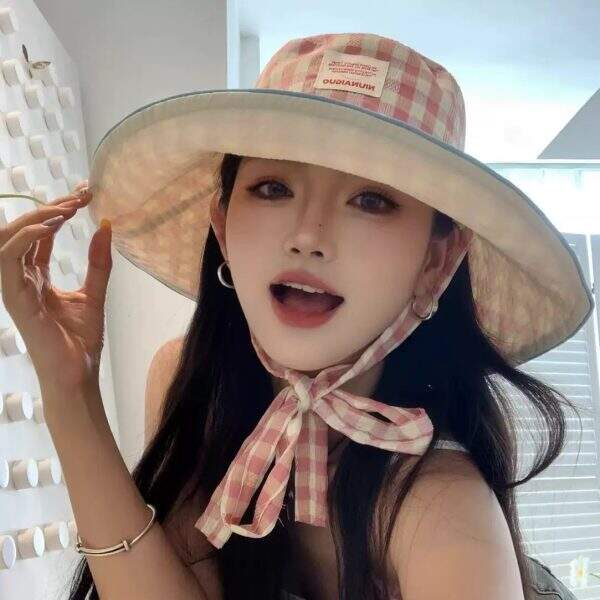 Double sided sun protection hat with large brim - Image 2