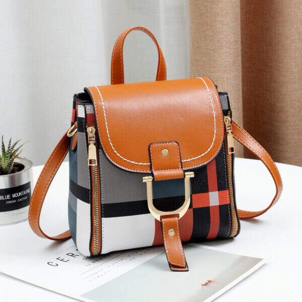 Female bag - Image 1
